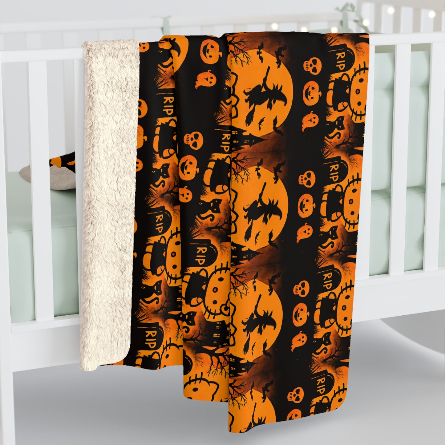 Sherpa Blanket - Hello Kitty Orange Black Halloween Decor sanrio