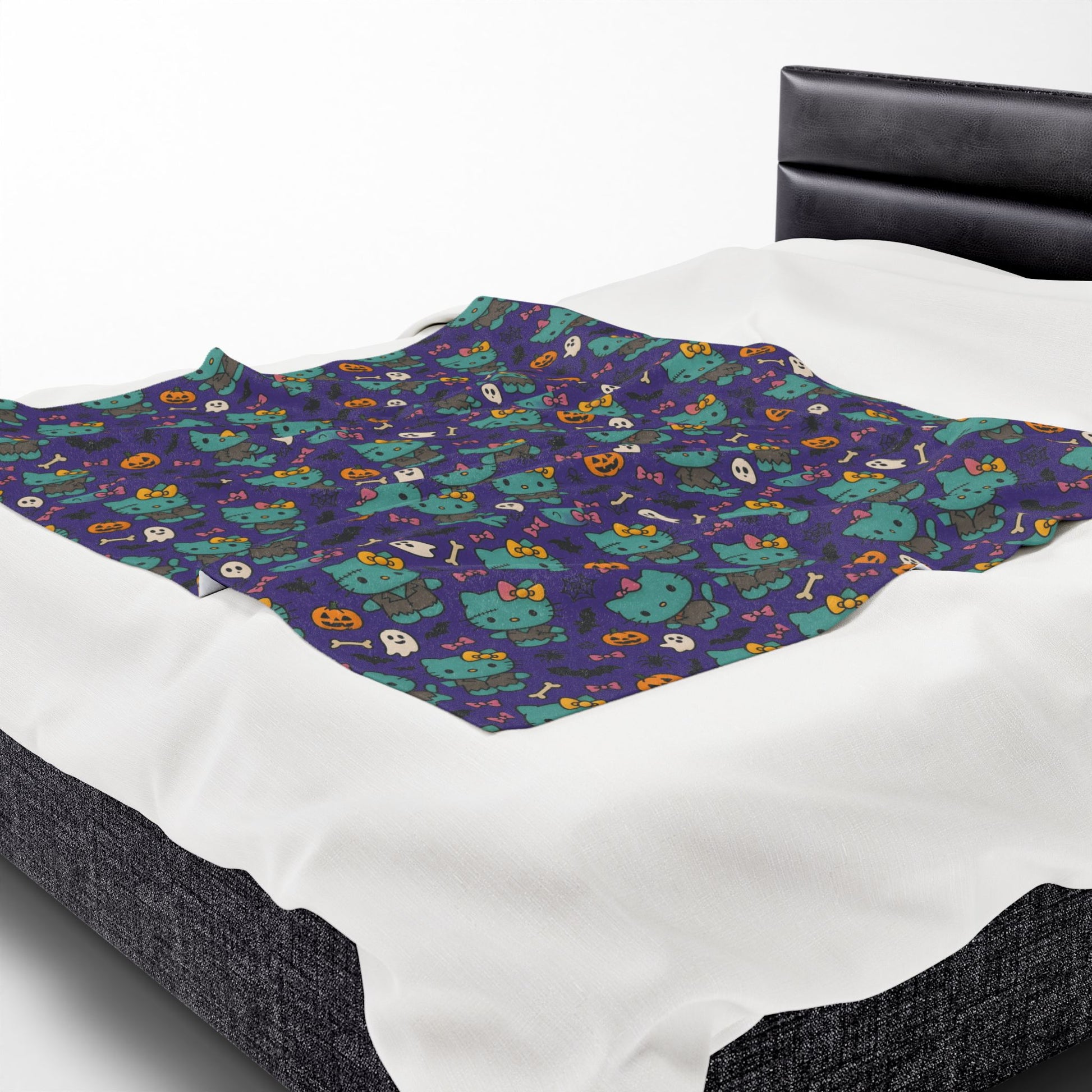 Halloween Cat Velveteen Plush Blanket purple - Hello Kittyy Blanket Store
