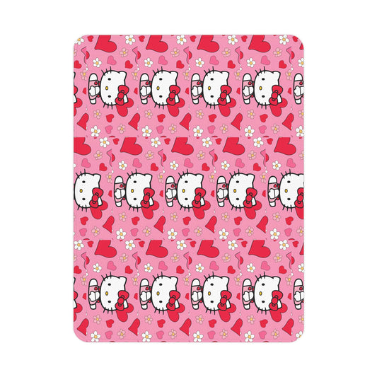 Adorable Hello Kitty Toddler Blanket - Cute Hearts Design for Cozy Comfort