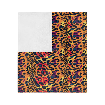 Vibrant Leopard Print Velveteen Microfiber Blanket - Soft & Cozy Decor for Home